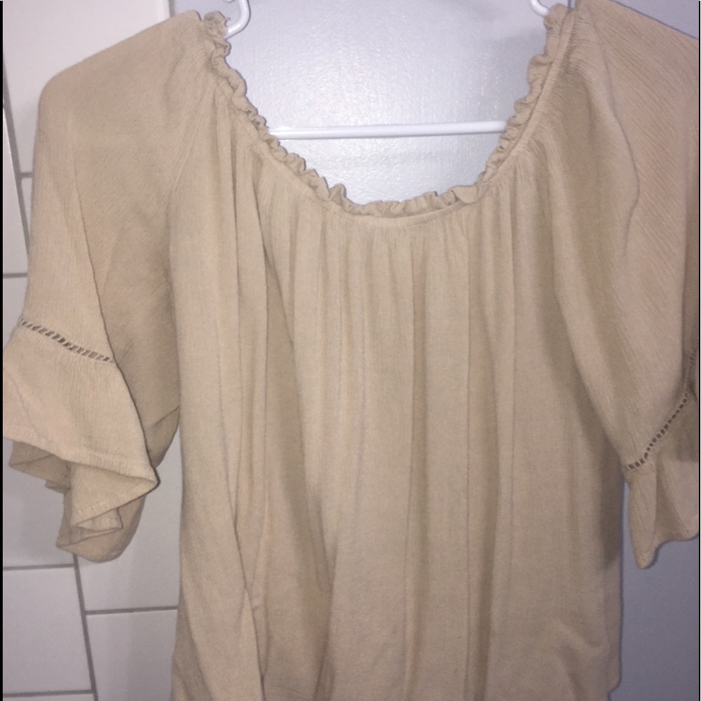 cute tan top